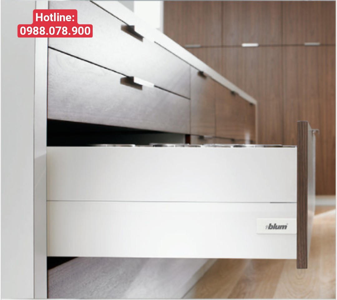 Tìm hiểu về bộ ray hộp âm LEGRABOX IM – Blum